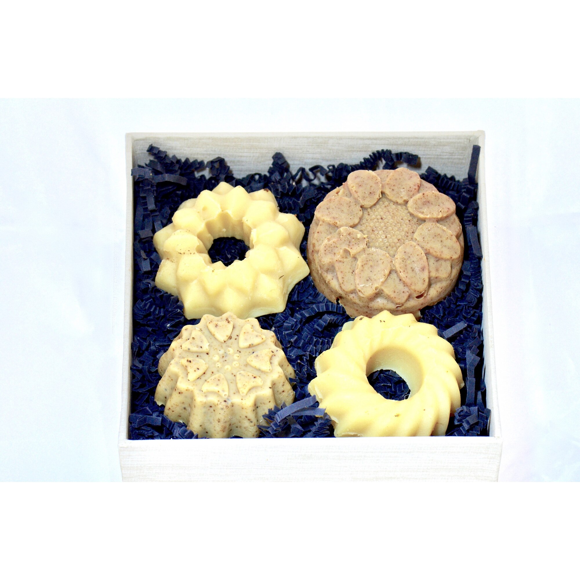 Cutia cu sapunuri de colectie, Mura Soap, ingrediente naturale, 167g