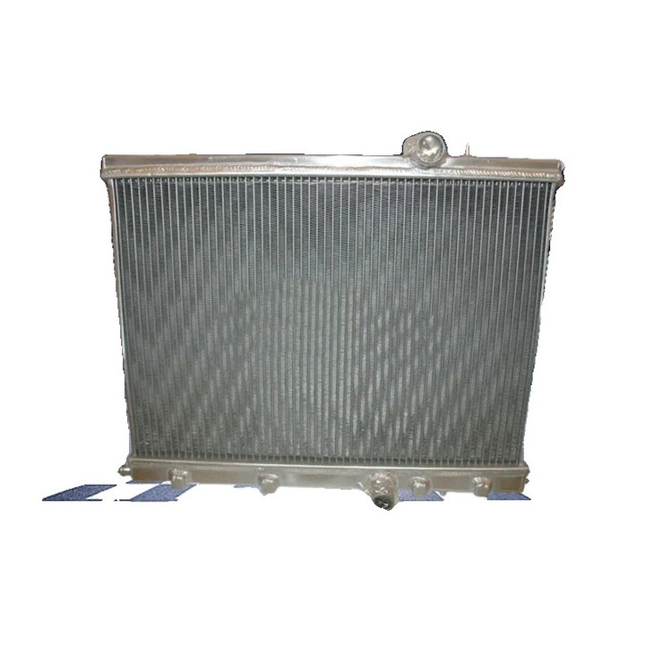 Alumínium hűtő Peugeot 206-hoz, méretek 560x500x100mm, hatékony hűtés