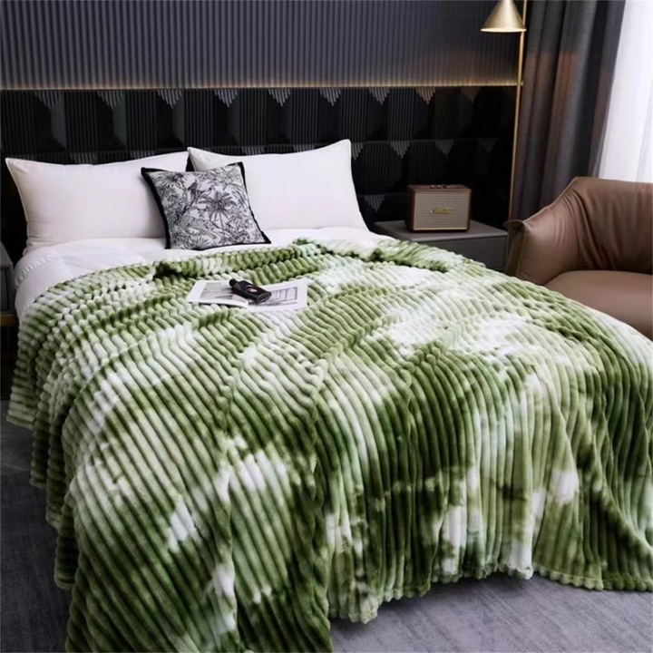 Patura pufoasa cocolino degrade 200 x 230 cm pentru pat dublu, ZUBI HOME, Material gros, superior, Verde