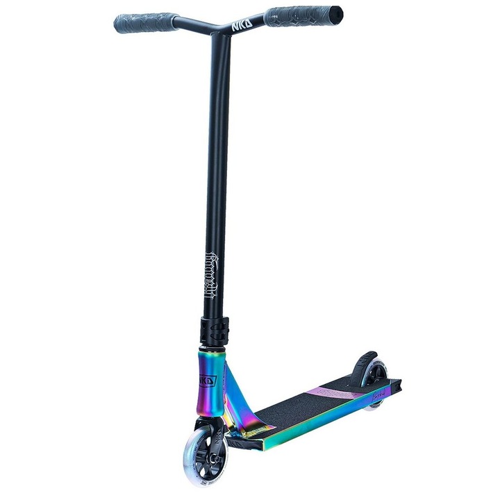 NKD Rally V4 freestyle roller, 110mm, 4kg, többszínű, 83cm