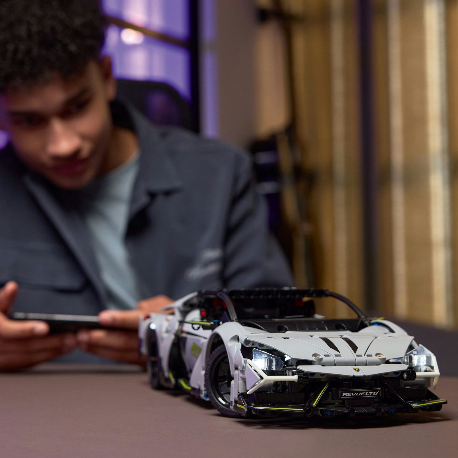 模型です。 1114 high LEGO® Technic - Supermasina sport Lamborghini