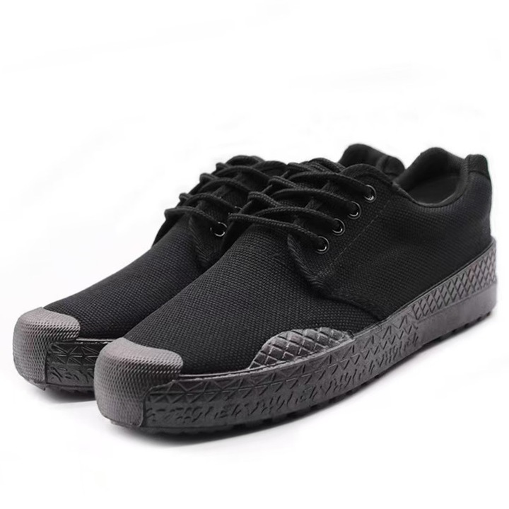 F&eacutefi teniszcipő, fekete, kerek orr&uacute; kialak&iacute;t&aacute;s, fűzős, Fekete