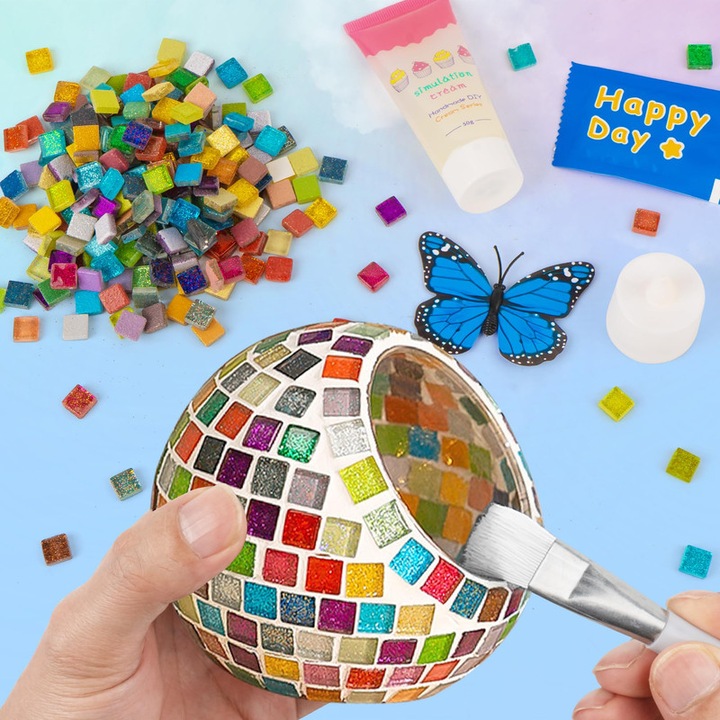 Set de artizanat pentru realizarea suporturilor de lumanari din mozaic, decoratiuni colorate, materiale incluse, pentru copii si adulti