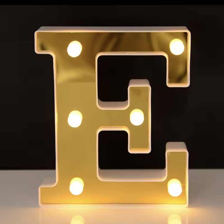 Litera LED cu lumina decorativa, Litera E, pentru acasa sau petreceri, bar, nunta si evenimente, aurie, lumina calda, 16x12.5x3cm