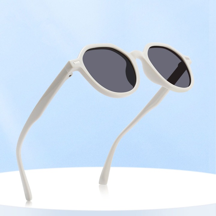 Детски слънчеви очила, Stylion, модел POL-JR-58B, полярни, бели, 5-8 години, комплект с кърпичка за почистване и торбичка за очила