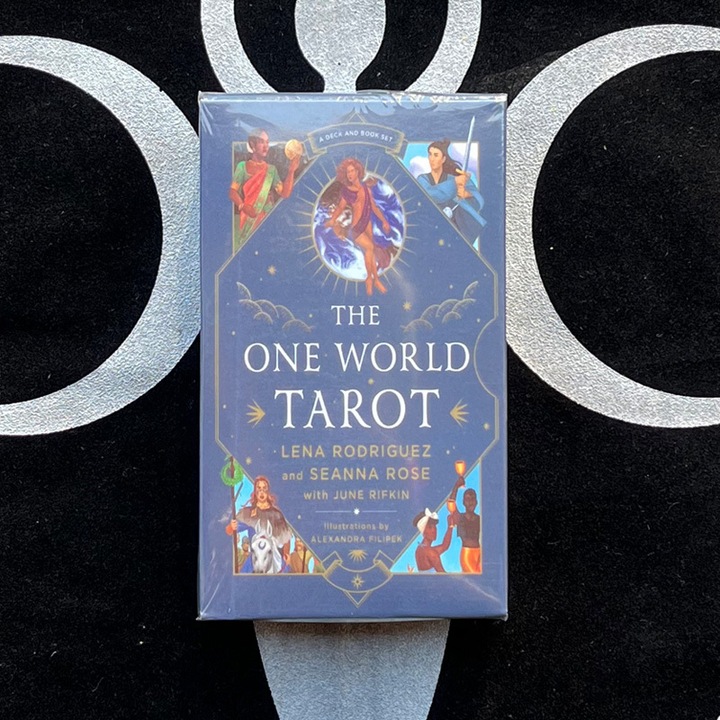 Карти таро Оракул, настолни игри за семейството, астрология