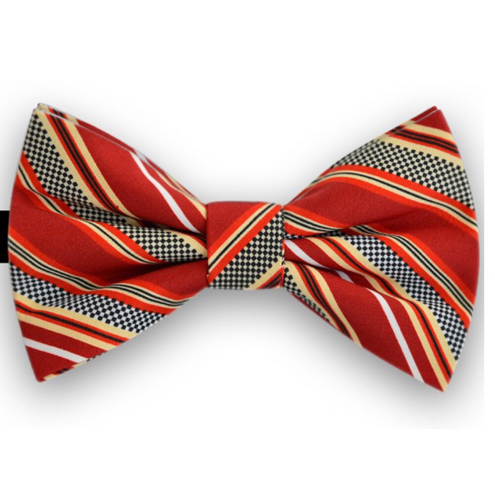 Papion rosu, mixuri de imprimeuri stilizate