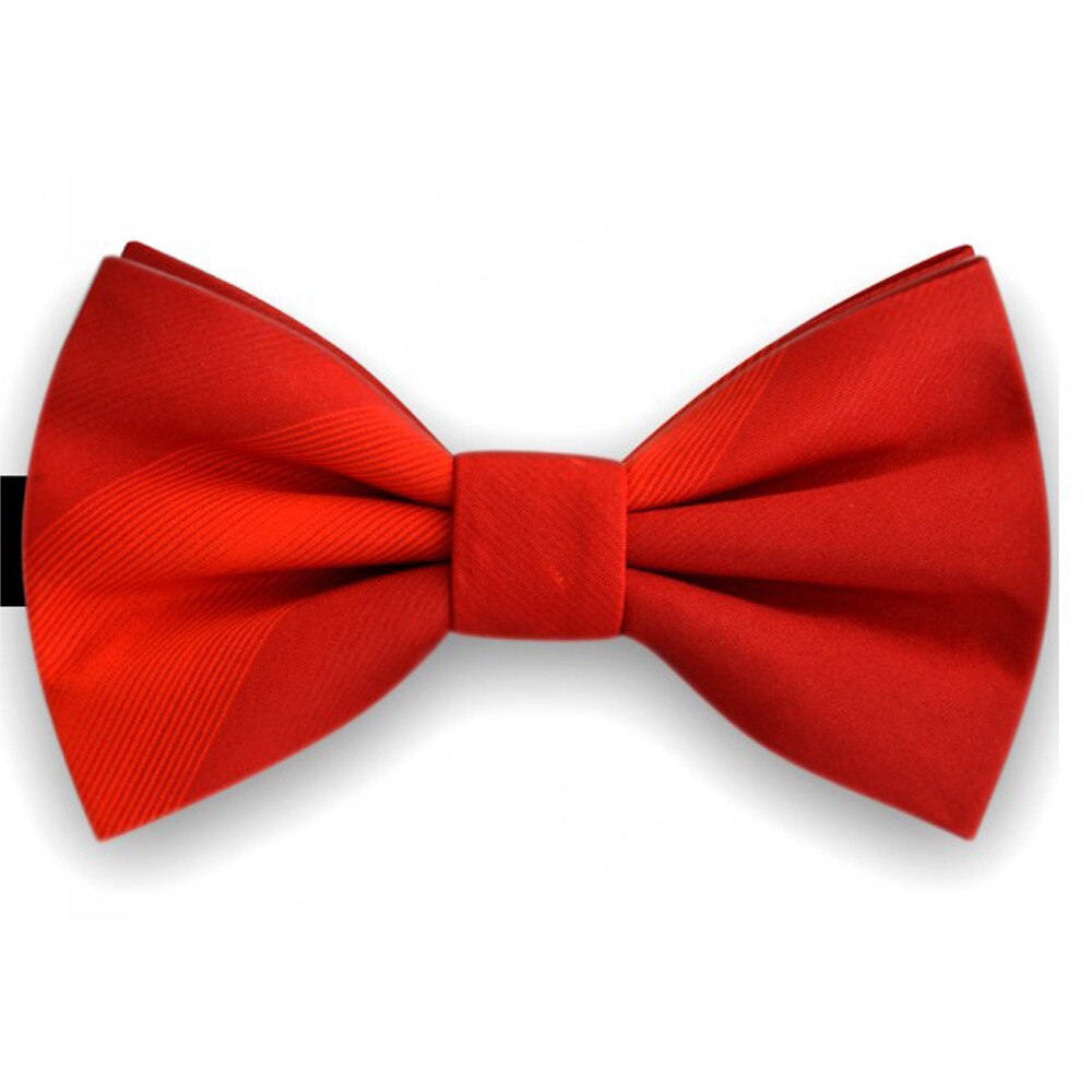 Papion rosu, model linii subtiri curbate