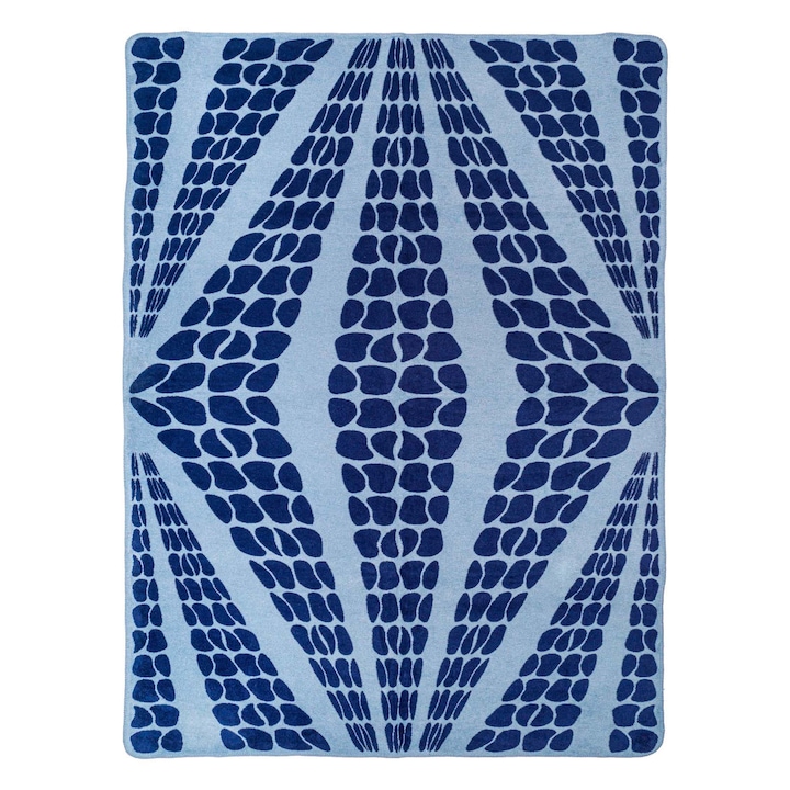 Patura bumbac-acrilic 150x200 albastru marin cu crini geometrici
