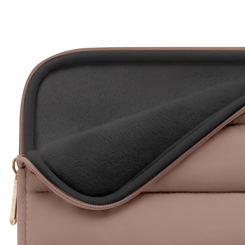 Husa TECH-PROTECT Fluffy compatibila cu laptop 13/14 inch Walnut