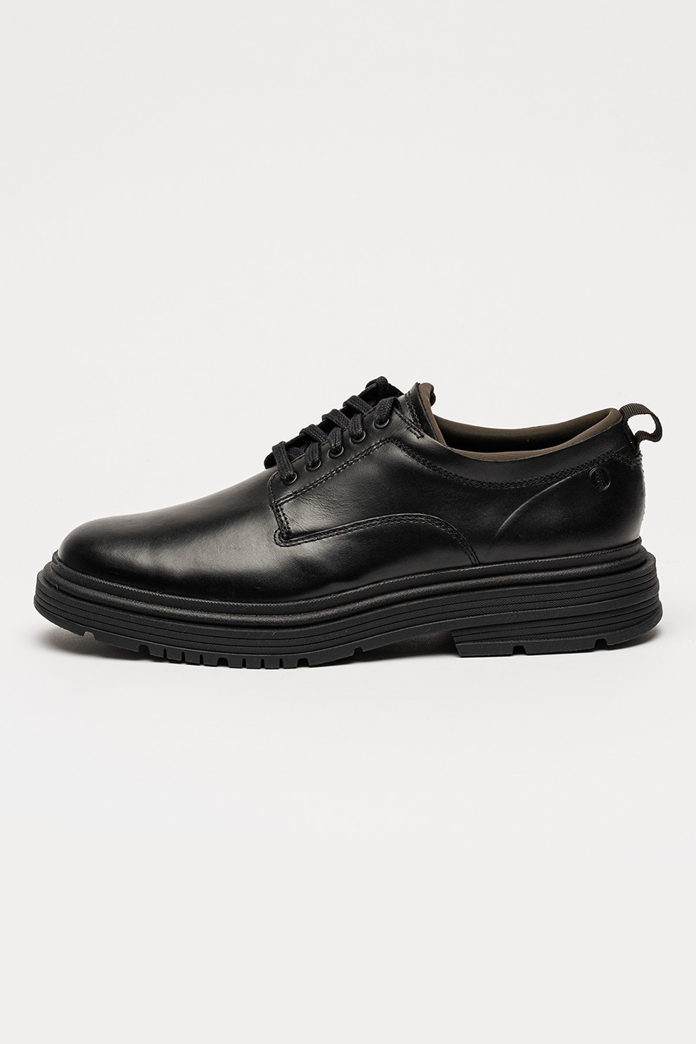 Clarks, Ghete din piele cu sireturi Badbury, Negru, 10.5