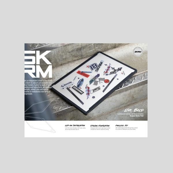 Carcasa laptop Skinarma Henko compatibila cu MacBook Air 13 inch (M3 / M2), Transparent