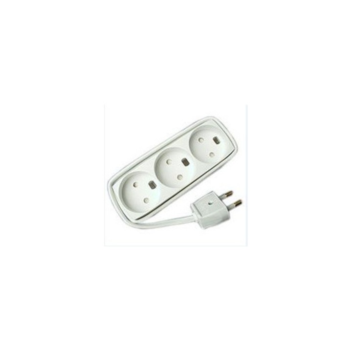 Удължителен кабел MicroConnect 3 U/J, 1,5 м, бял, със защита от деца