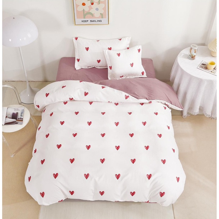 Комплект спално бельо CHIRASO Finet, 4 части, 1-2 души, чаршаф с ластик 140 x 200, завивка 155 x 200, 2 калъфки за възглавници, весел и цветен принт, модел сърца, бяло-пурпурно прашен