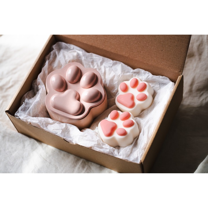 Set cadou lumanari parfumate in forma de labuta – Creatie handmade pentru iubitorii de animale