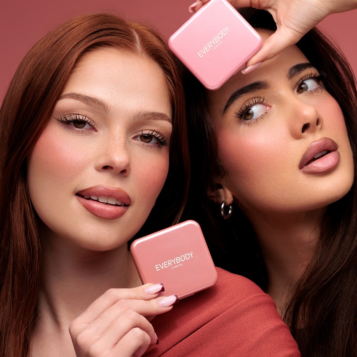 Fard de obraz Everybody London, roz, aplicare usoara