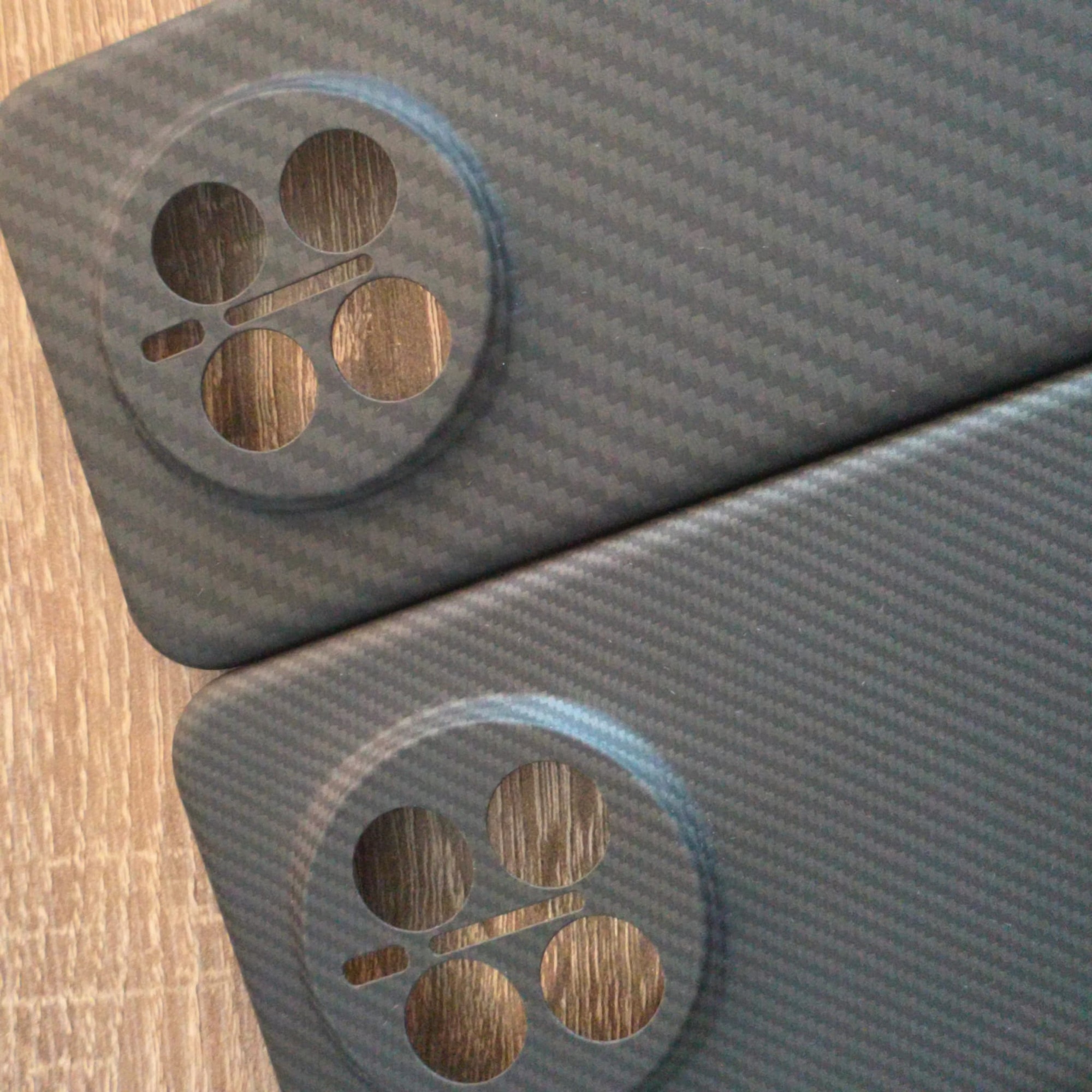 Husa Premium Kevlar Carbon pentru Honor Magic 7 – Rezistenta, Ultra Slim, Antisoc, Design Luxury Negru Mat
