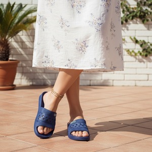 Slapi, papuci, saboti dama