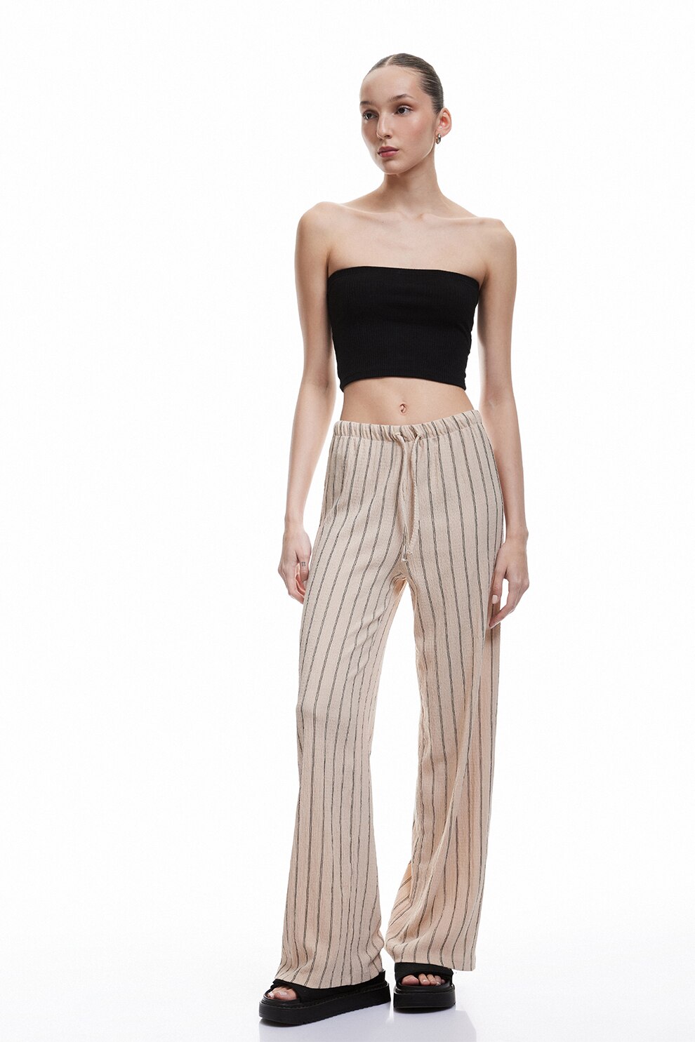 KOTON, Pantaloni cu croiala ampla si model in dungi, Maro nisip, M