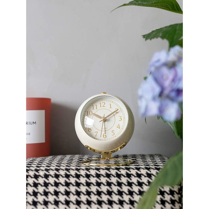 Dekoratív óra, egyszerű design, arany arab számok, fém, 10x10cm, fehér