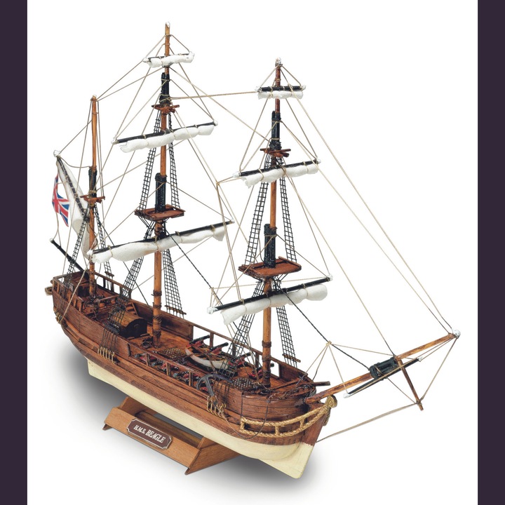 Kit de construit corabie din lemn H.M.S. Beagle, Scara 1:121, 14+