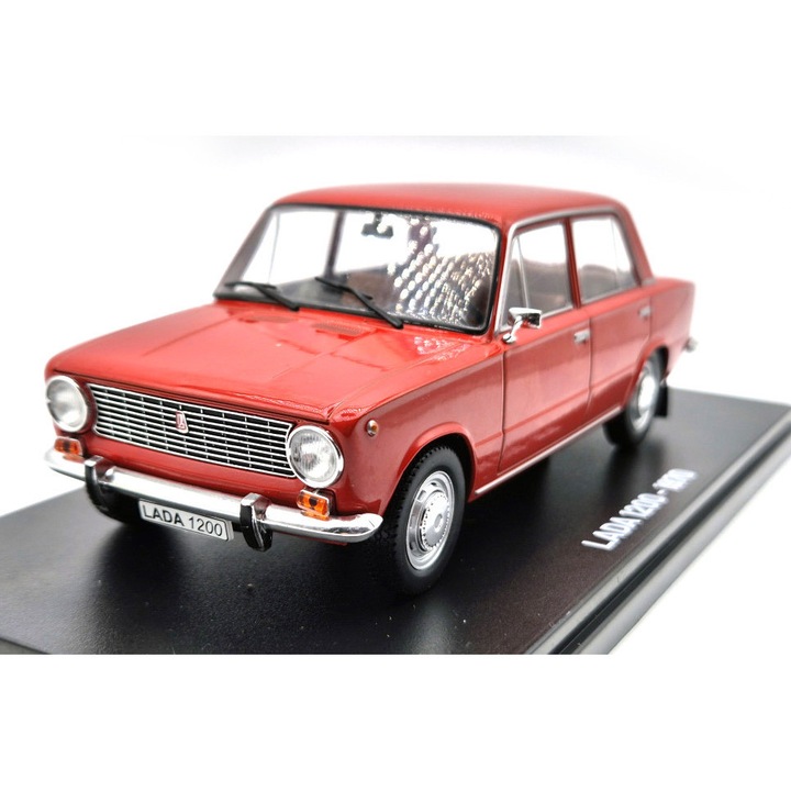 Lada 2101 1200 (1970) - piros - Hachette - 1:24
