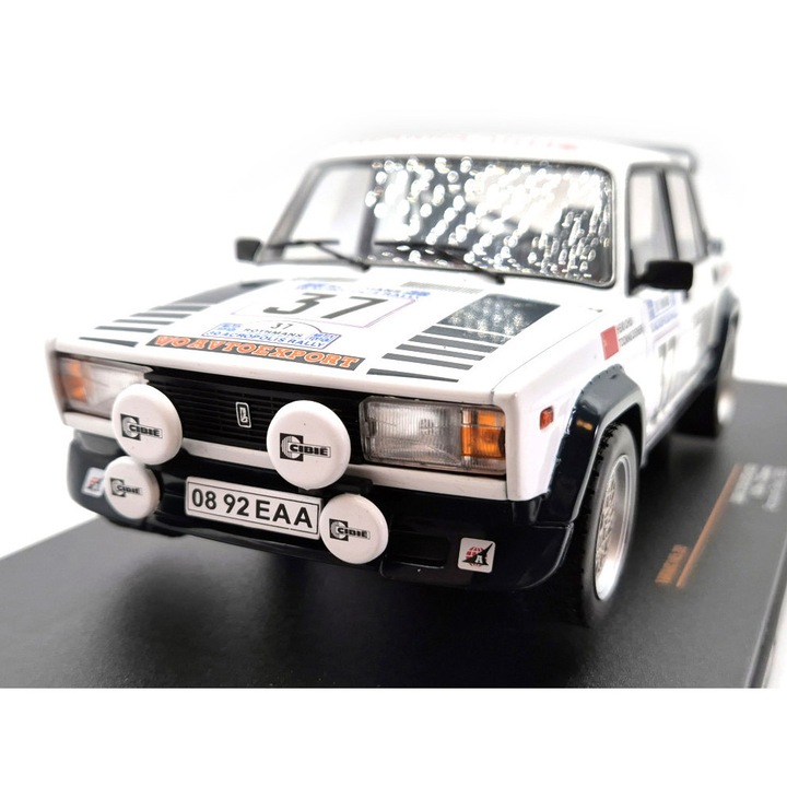 Lada 2105 VFTS #37 - Rally Acropolis (1983) - H. Ohu - T. Diener - Ixo - 1:18