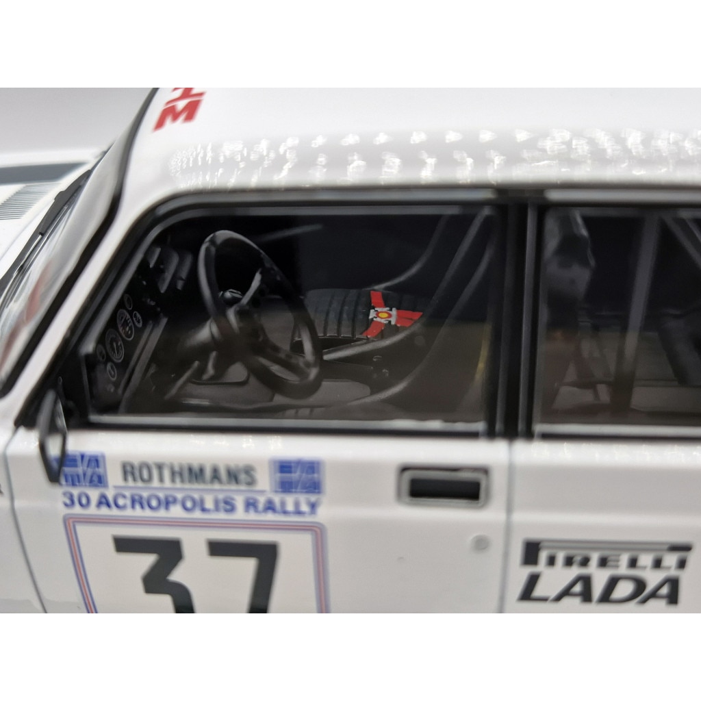 IXO Lada 2105 VFTS 1/43 - Rallye Acropolis 1983 - Voiture De Collection H.Ohu T.Diener