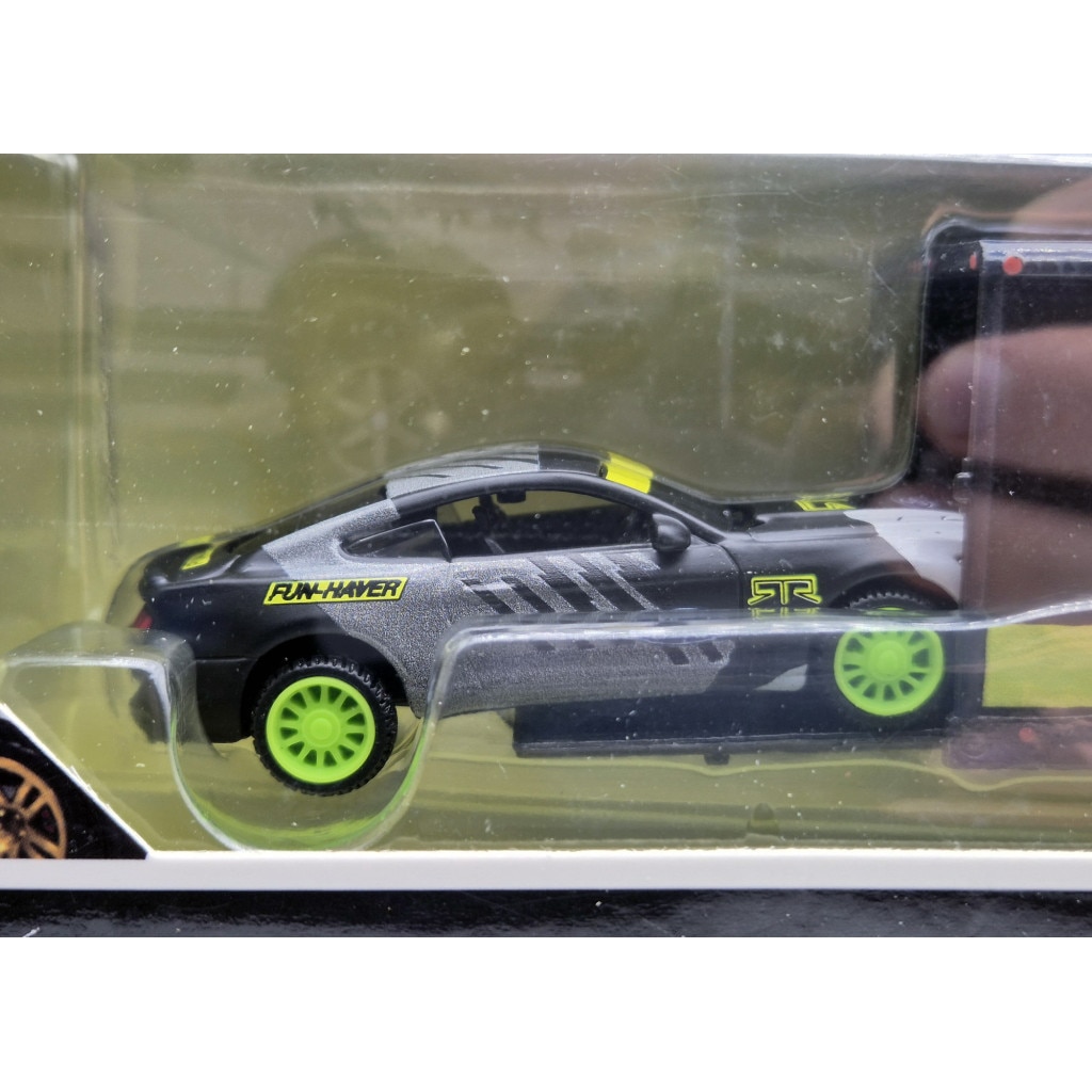 Lot Maisto 1:64 – Ford Mustang GT RTR 2015 & Ford Bronco 2021 Avec Remorque – Neuf