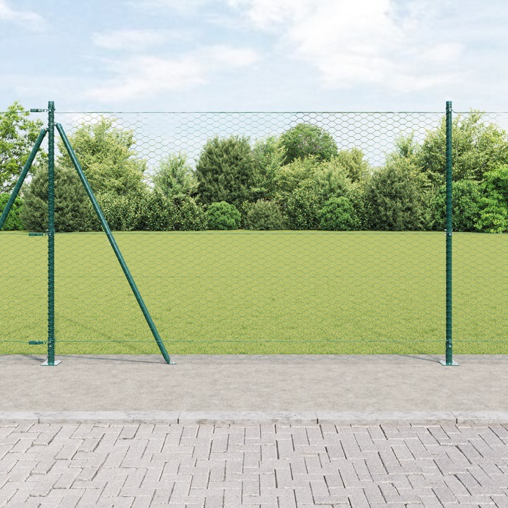 Gard hexagonal Gossi verde 1.6x10 m otel, stalpi de gard Gossi cu placi de baza 7 pcs Ø32mm 88.5cm otel galvanizat