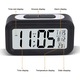 Ceas desteptator digital, ZGGZERG, Cu afisaj mare, lumina de noapte, Functie snooze, Temperatura interioara, Data, Lumina de fundal, Senzor de lumina, 12/24 Ore, Ideal pentru Birou, Dormitor, Plastic, 13.6*4.5*7.5cm, Negru