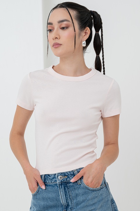 Gina Tricot, Organikuspamut tartalmú crop póló kerek nyakrésszel, Pasztellrózsaszín