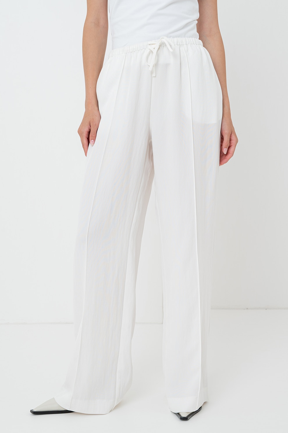 Gina Tricot, Pantaloni evazati din amestec de lyocell cu buzunare laterale, Alb murdar, L