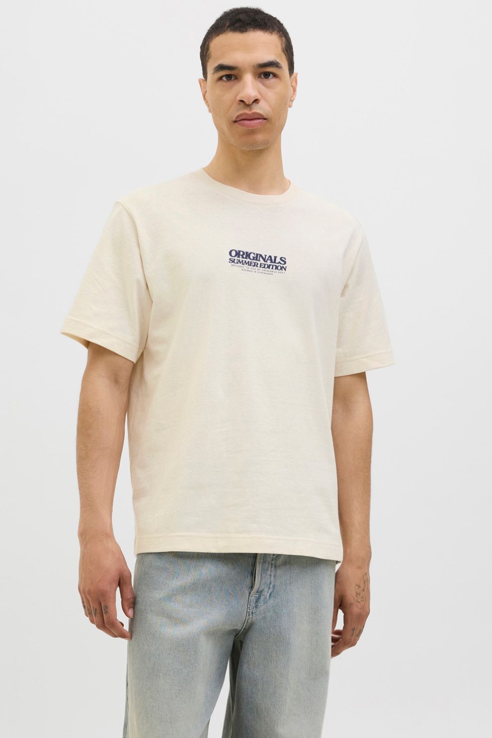 Jack & Jones, Tricou din amestec de bumbac organic cu imprimeu grafic pe partea din spate, Alb fildes, Bleumarin, XL