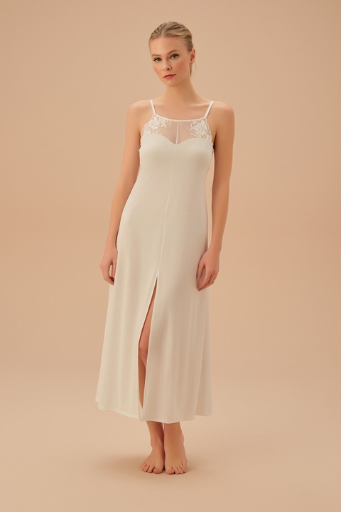 Suwen, Camasa de noapte cu garnituri de dantela, Alb fildes