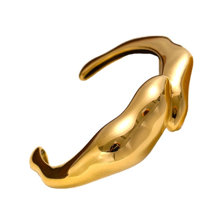 Bratara lata din otel titan, deschidere tip C, forma buze, design amuzant si unicat, accesoriu pentru stil indraznet, culoare aurie