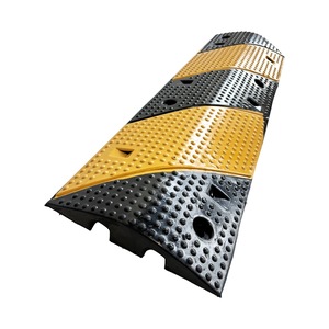 Plinte, izolatii si accesorii parchet