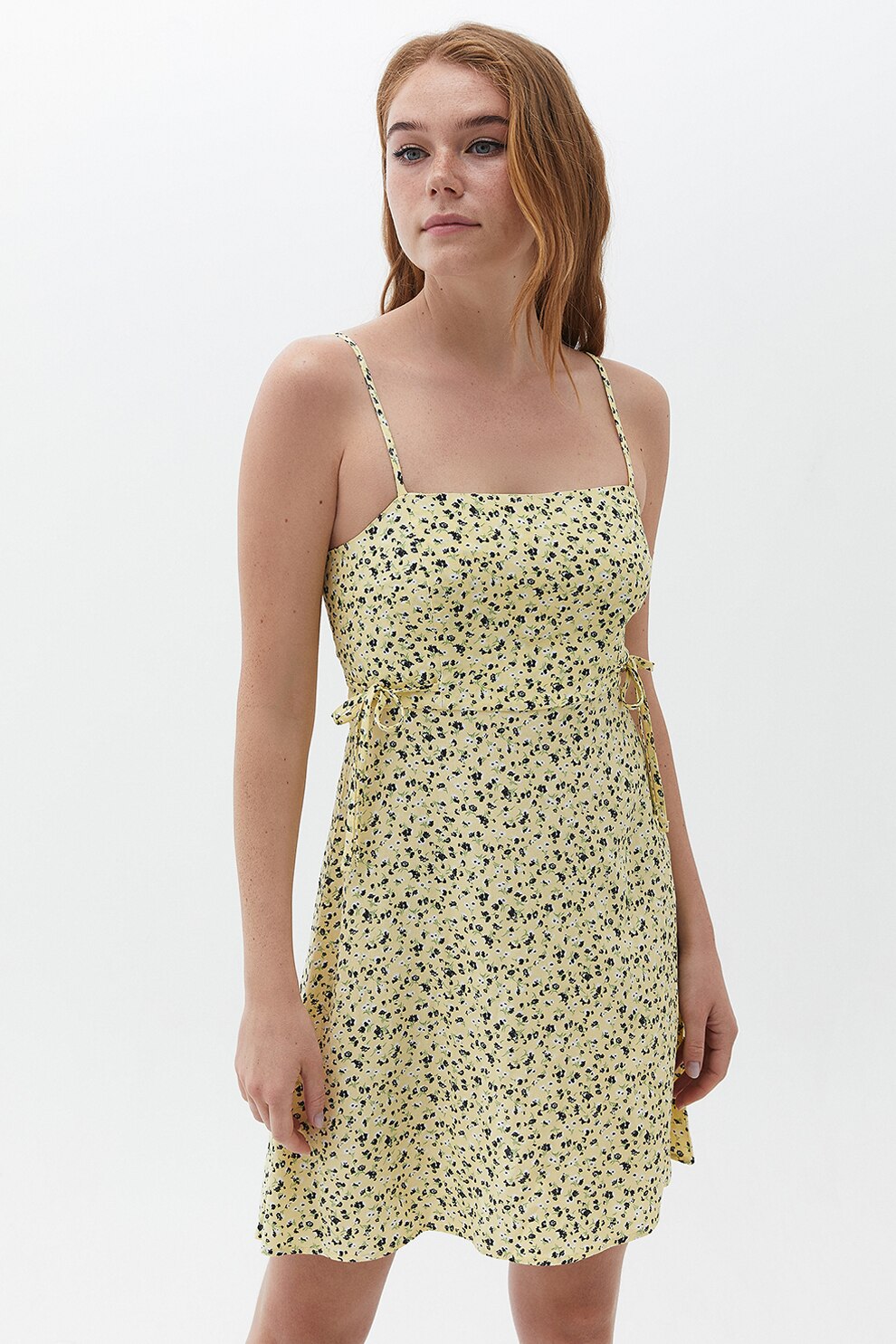 OXXO, Rochie mini cu model floral si bretele inguste, Alb, Negru, Galben pal, 2XS