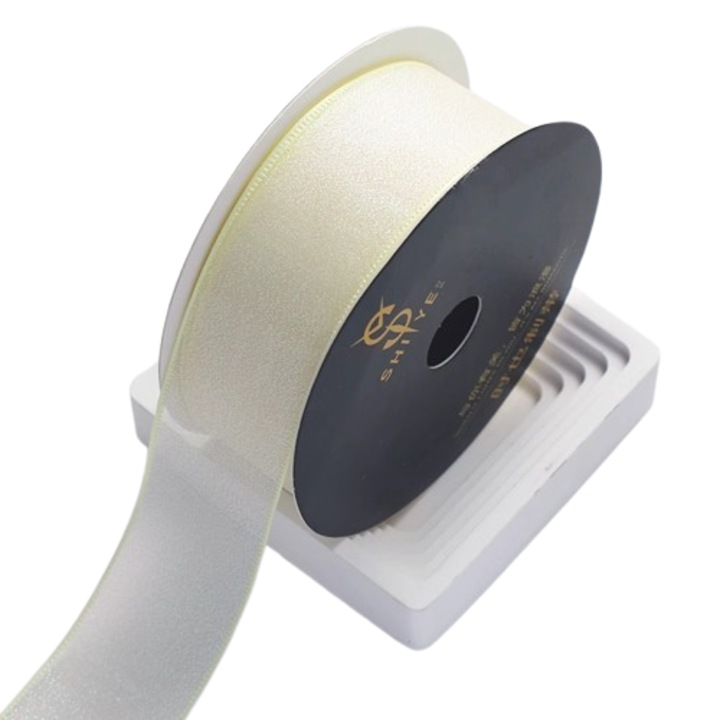 Лента за букети, жълта, 4x900см, за цветя