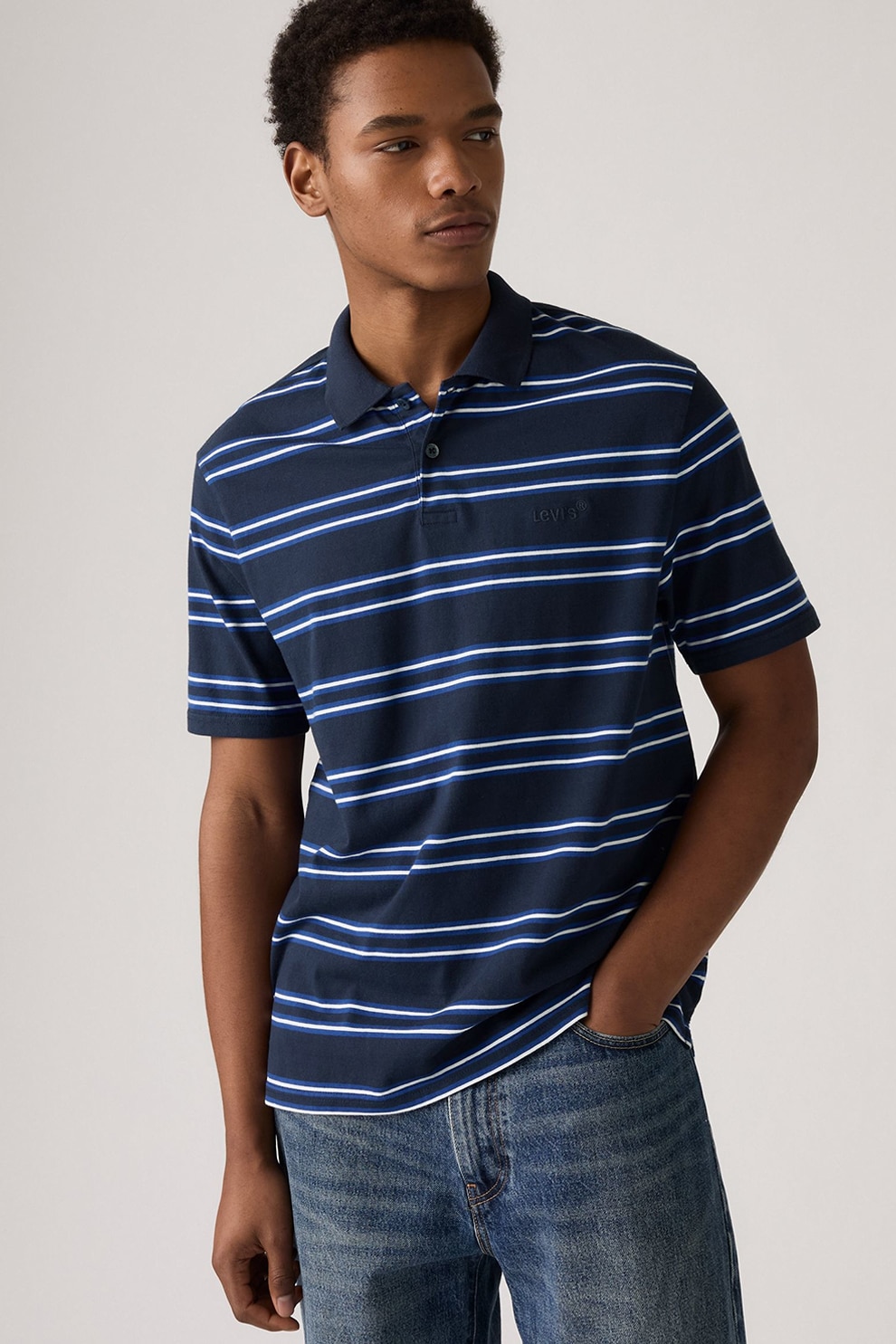 Levi's, Tricou polo de bumbac, Alb, Indigo, Bleumarin, M
