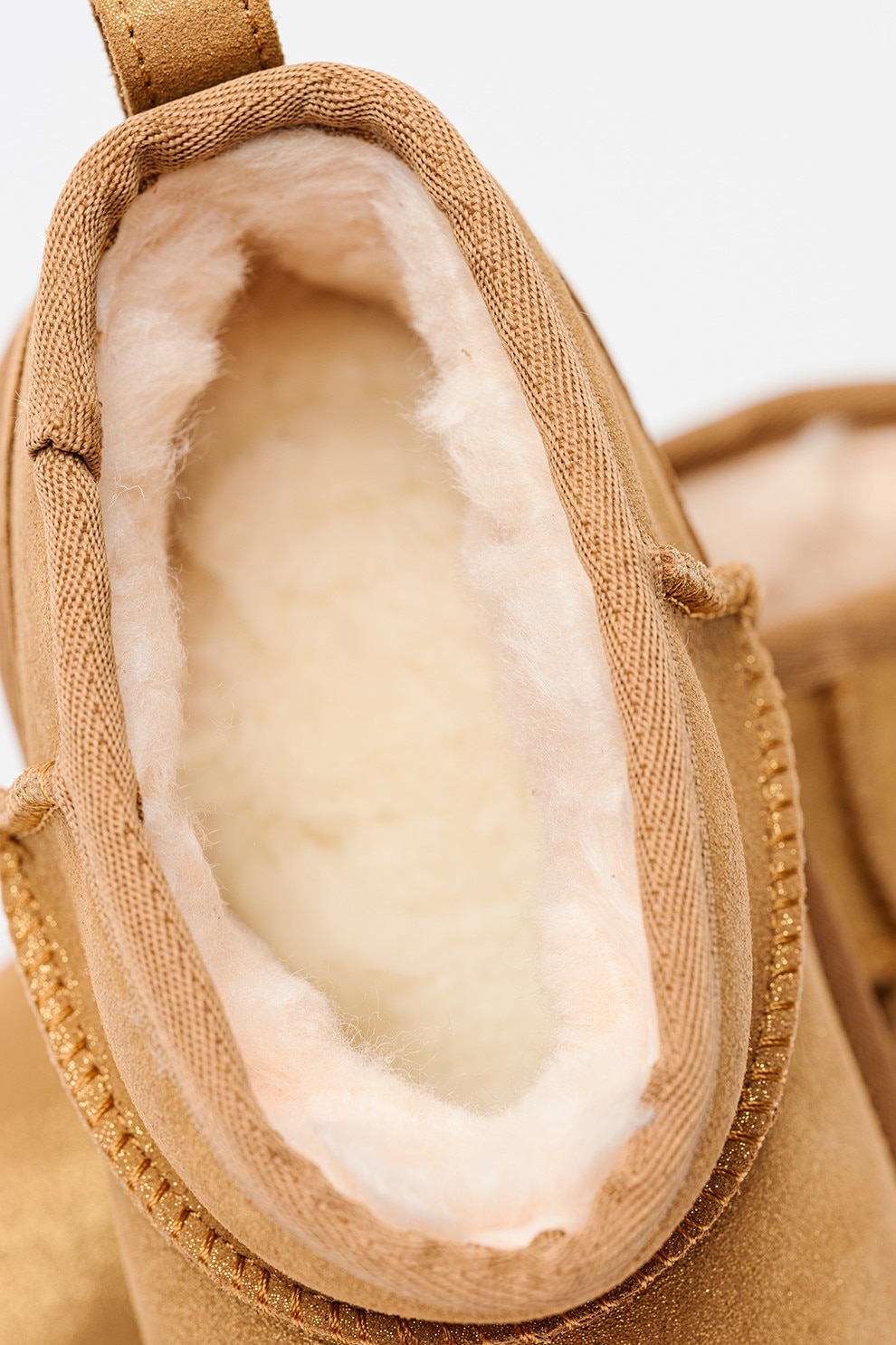 UGG, Ghete Classic Ultra Mini Dazzle, Camel, 32.5 EU - eMAG.ro