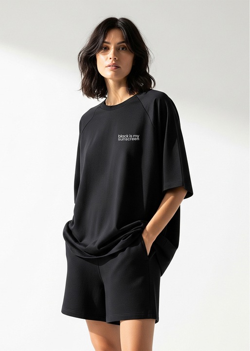 Trening de vara Femei CLANDESTINE BLACK SYNK my sunscreen P25, Set 2 piese din 100% bumbac, tricou oversized & pantaloni scurti, 56745, Negru, M-L