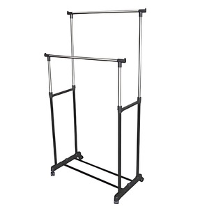 Закачалки за дрехи и стойки