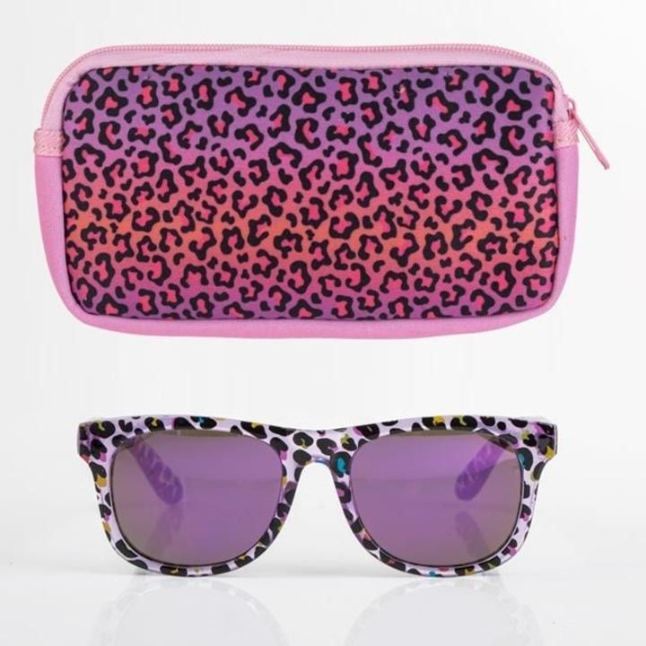 Napszemüveg szett lányoknak, lila leopárd keret + lila tok • UV 1. osztályú védelem • Sikkes és szórakoztató kiegészítő ANTBRO®
