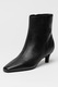GUESS, Botine de piele cu varf migdalat, Negru