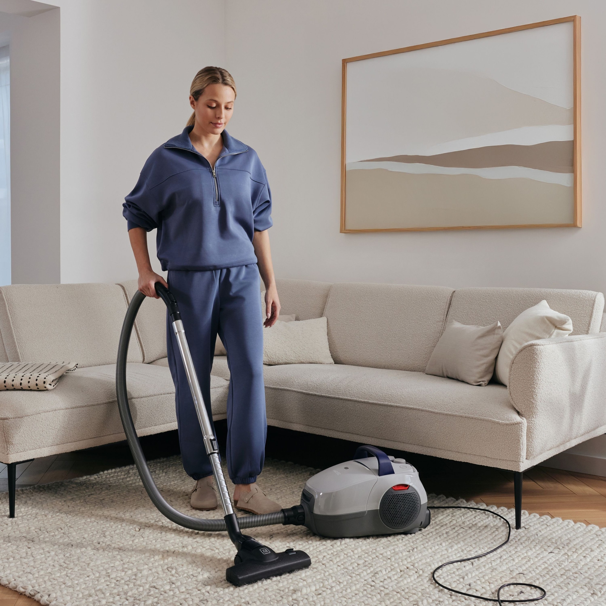 Aspirator cu sac Zeegma Zonder Verre Klassik, Linisti, Aprinde 4L, Reglarea puterii, 21 000 Pa, Gri