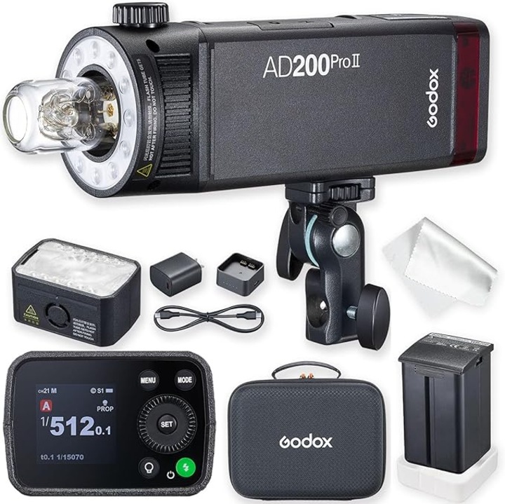 Blitz Godox AD200Pro II TTL, 200 Ws, 2 reflectoare interschimbabile, portabil, compact