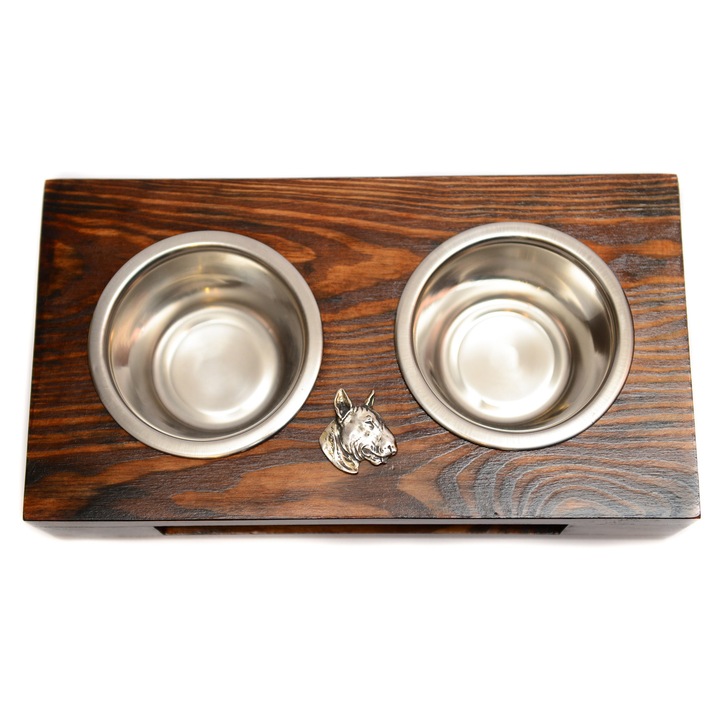 Stojak din lemn pentru doua boluri pentru caini, Art-Dog, 60x30x10cm, cu boluri din otel inoxidabil, decorat cu basorelief de caine