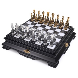 Jocuri de sah si table