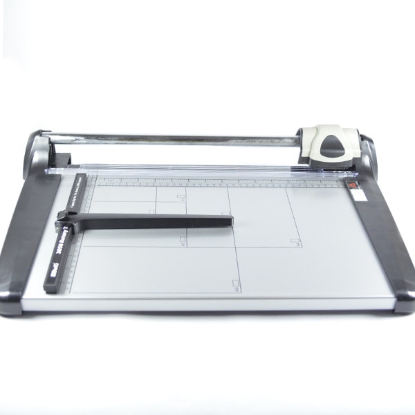 Trimmer Obinder A4, 12 coli taiere, autoascutire